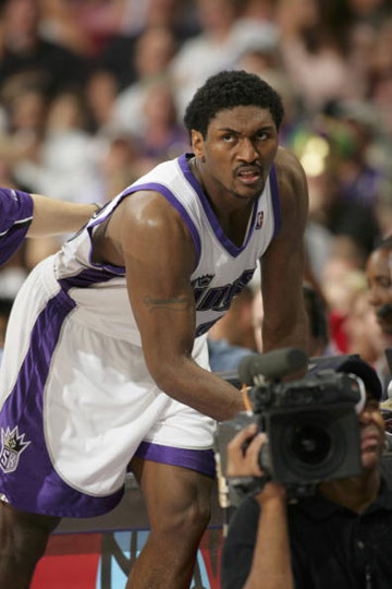 德转统计国家队出场时间前20：C罗、梅西前2，布冯、魔笛上榜（德转发布国家队出场时间TOP20：C罗梅西包揽前二，布冯、魔笛在列）