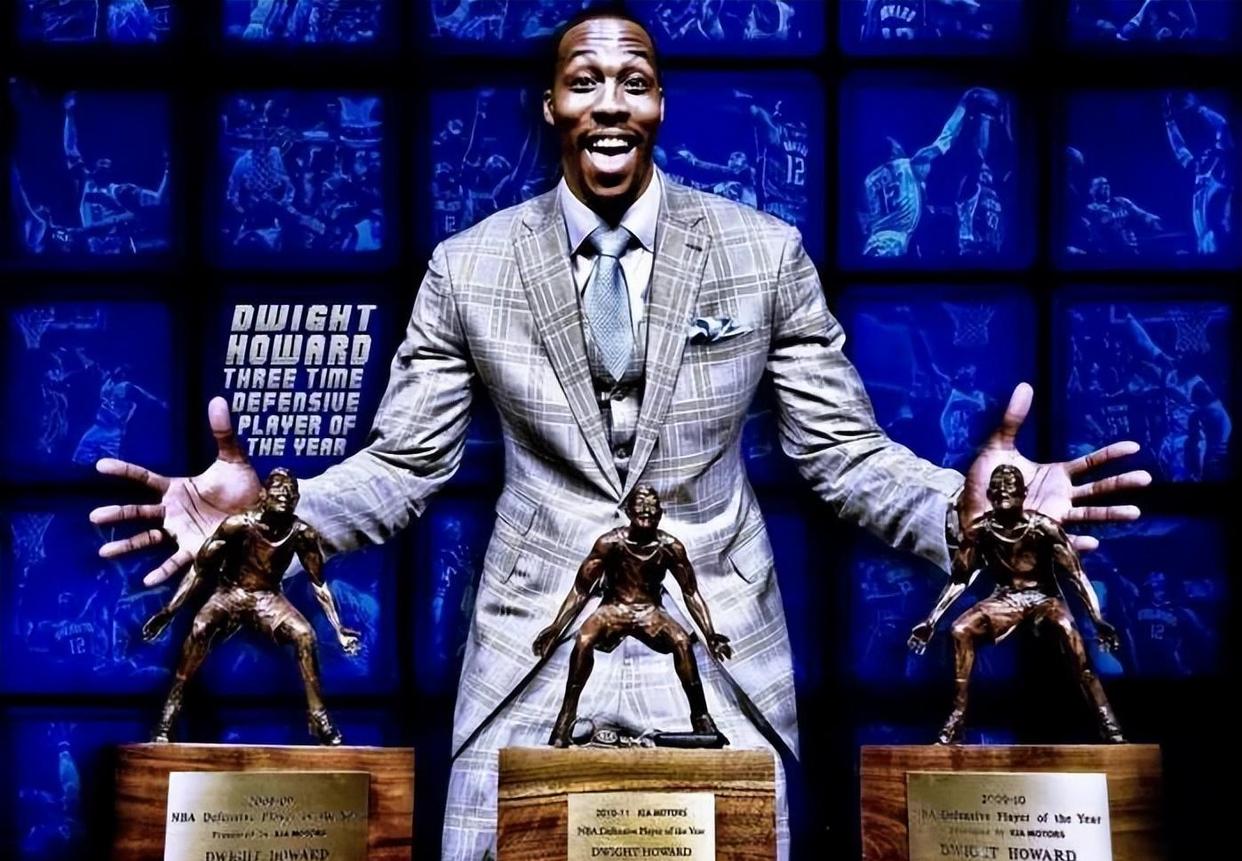 💡早报：利物浦曼城双双折戟，巴萨拜仁收获大胜（晨报：利物浦曼城同遭失利，巴萨拜仁大胜告捷）