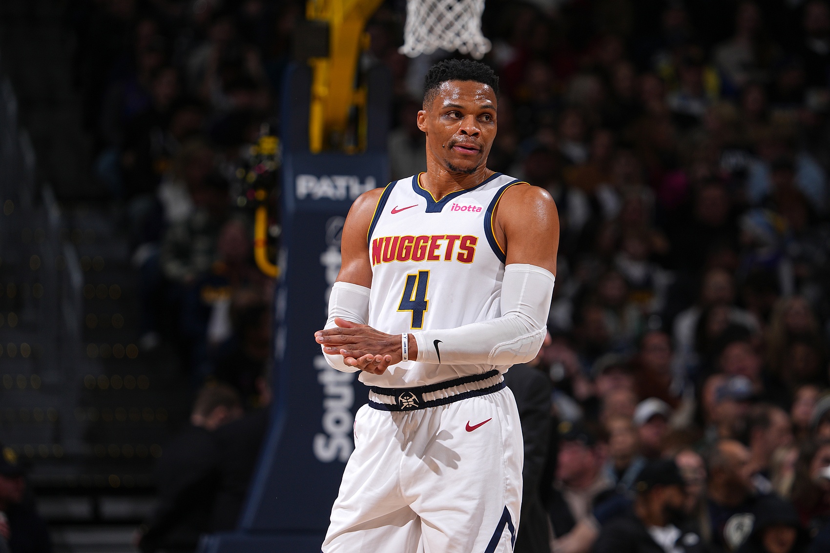 樊振东或缺席乒超总决赛？全运会1金1银已记大功 专心备战德甲／欧冠（樊振东或无缘乒超总决赛？全运1金1银功成身退，专注备战德甲／欧冠）