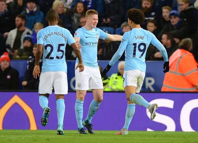 佩杜拉：尤文冬窗想补强中场、右后卫、中卫，已瞄准多名球员（佩杜拉：尤文冬窗锁定多名引援目标，重点补强中场、右后卫与中卫）