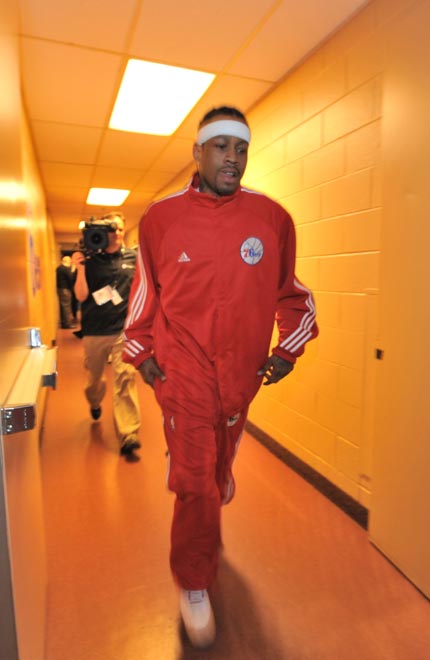 记者：曼联很乐观能成功签下谢什科，英力士已批准了这笔转会（记者称英力士已放行交易，曼联看好敲定谢什科）