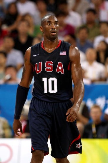 高风险高回报！凯尔特人欲10换1交易豪赌浓眉，组建四巨头冲冠（凯尔特人拟10换1豪赌浓眉，组建四巨头冲冠，风险与回报并存）