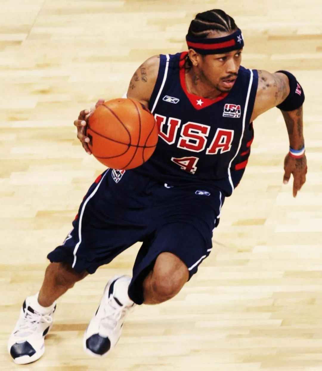 法尔克：拜仁认为超6500万欧签雅克松太贵，在关注弗拉霍维奇（法尔克：拜仁认为为雅克松花6500万欧以上不划算，正关注弗拉霍维奇）