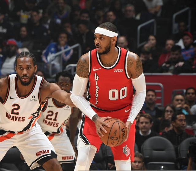 李平康：戴琳手机已设置留言模式，生病球迷情况不容乐观（李平康称戴琳手机已设为留言状态，患病球迷情况堪忧）