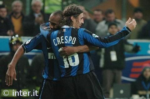 欧冠积分榜形势：拜仁阿森纳全胜，巴黎皇马遭首败，意甲陷危机（欧冠积分局势：拜仁、阿森纳全胜在握，巴黎、皇马遭遇首败，意甲告急）