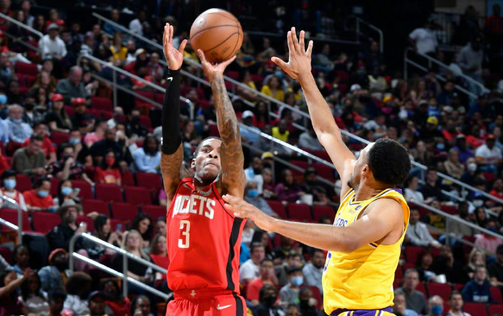 佩杜拉：米兰全力续约迈尼昂，暂时不考虑引进其他门将（佩杜拉：米兰优先与迈尼昂续约，短期内无意引进新门将）